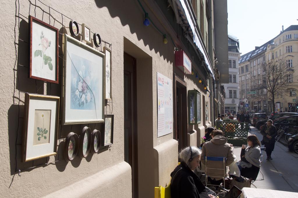 Apartment State Opera Alley Vienna